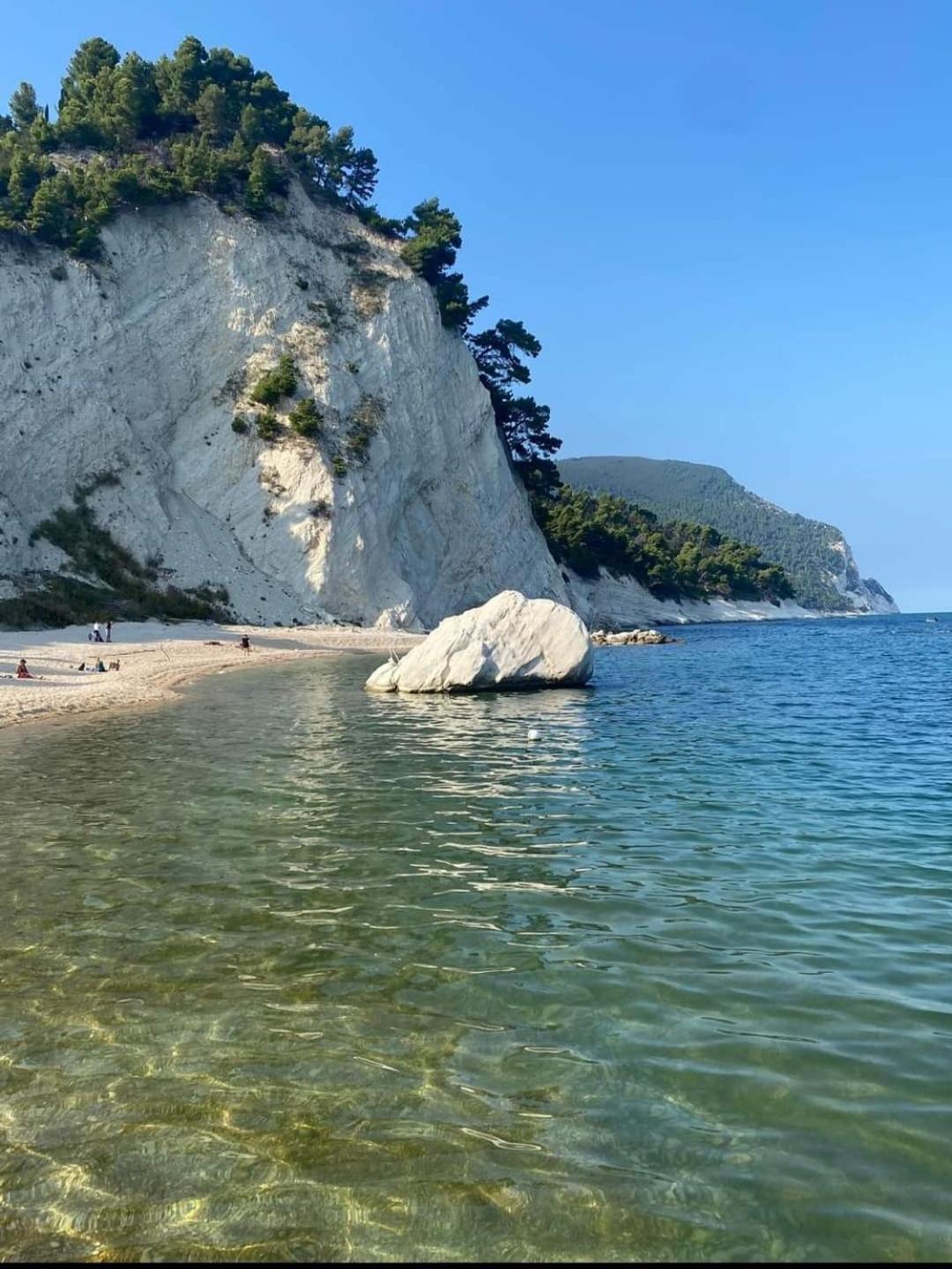 Affittacamere Villa Zelinda Sirolo Exteriör bild